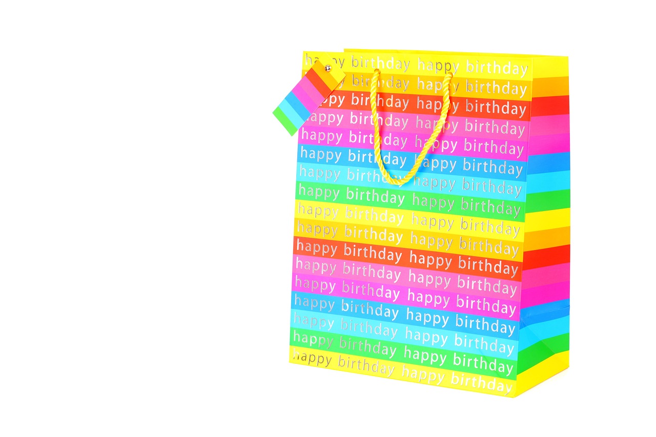 Kraft paper gift bags in several sizes
